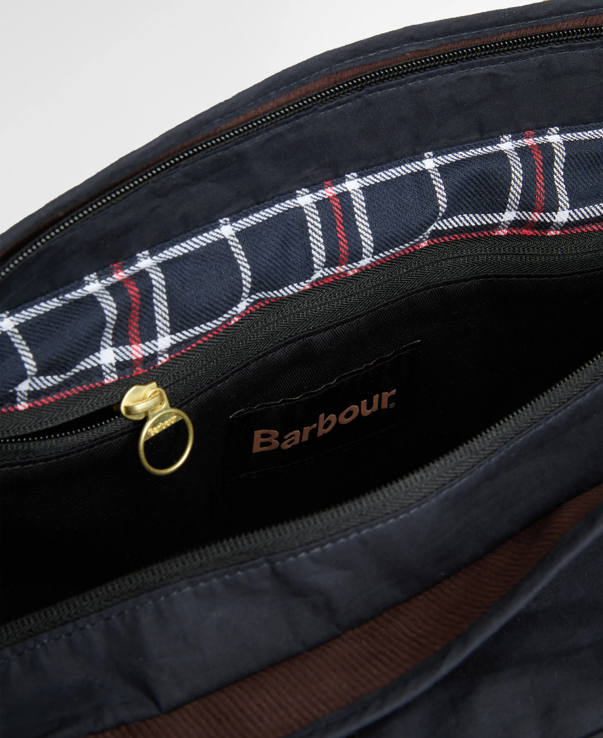 BARBOUR TRANSPORT 3 WAY TOTE/ BACKPACK - NAVY - Image 8