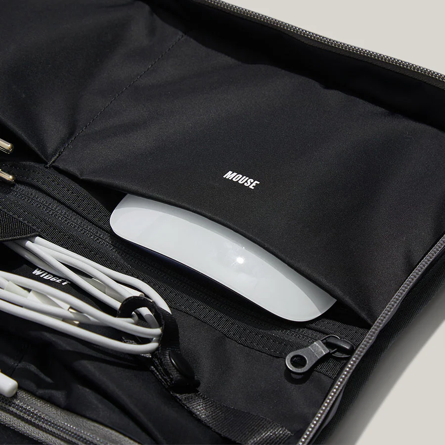 BLANKOF MACBOOK CASE 16 - OLIVE GREY - Image 9