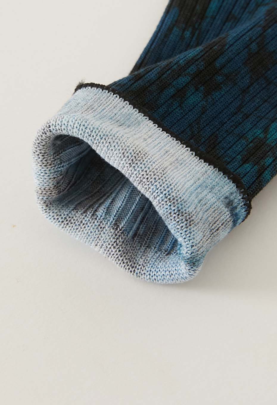 BLUE BLUE JAPAN PRINTED GLASS PATTERN SOCKS - NAVY - Image 4