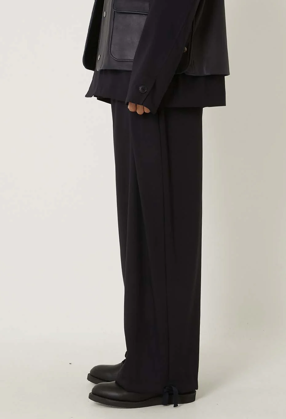 BLUE BLUE JAPAN STRETCH DRY TWILL FULL WIDE PANTS - DARK NAVY - Image 3