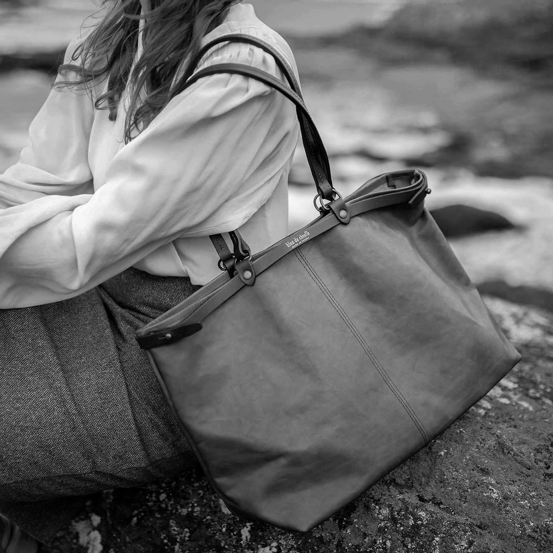 BLEU DE CHAUFFE ADELE TOTE BAG - BLACK - Image 4