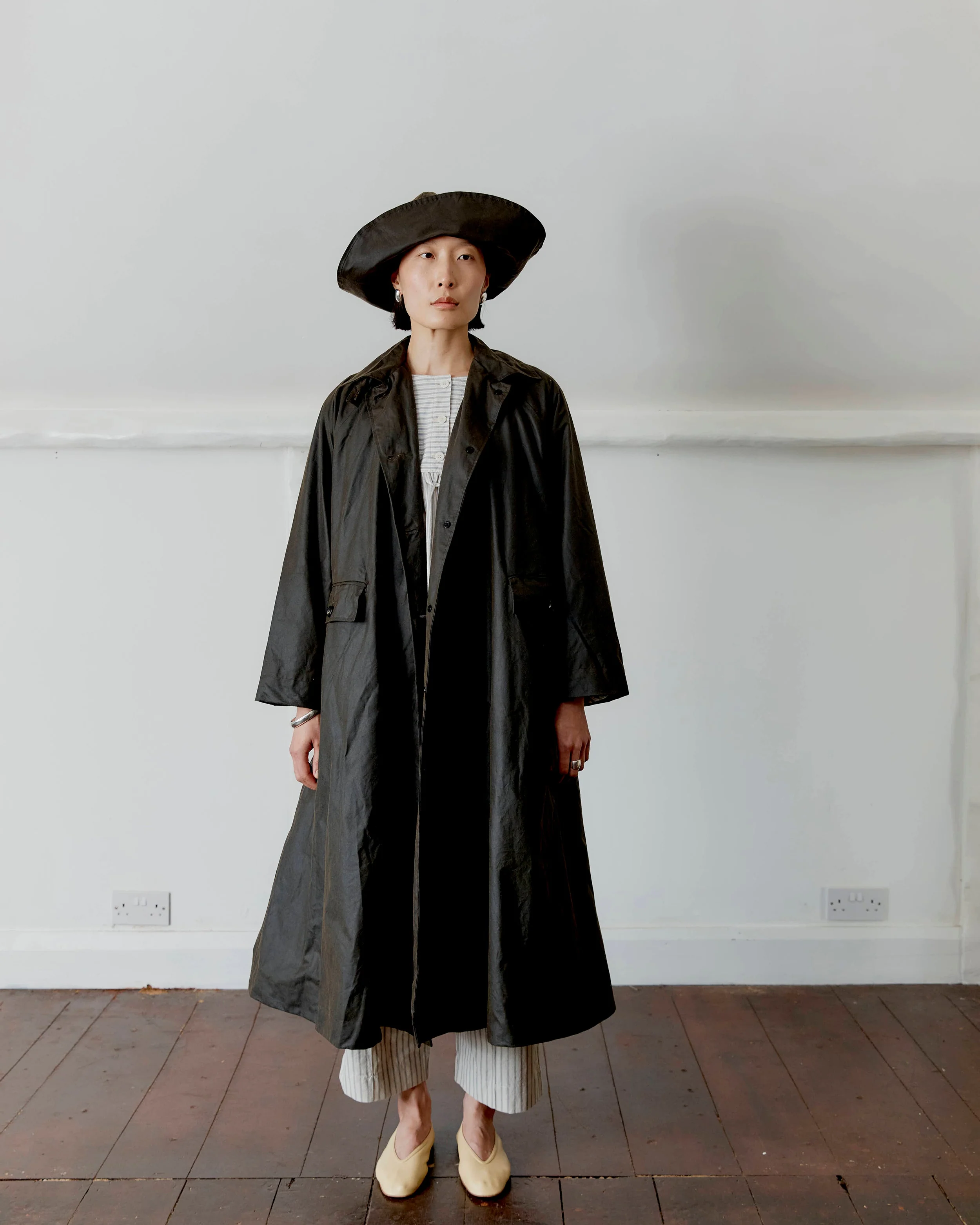 CAWLEY BRITISH OILSKIN KIT TRENCH - OLIVE - Image 3