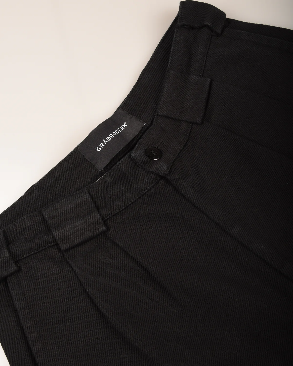 GRÅBRODERN EKE CHINO - BLACK TWILL - Image 9