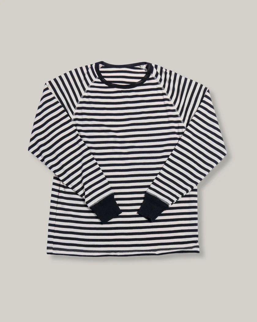 HEIMAT MERINO RAGLAN STRIPE LONG SLEEVE TEE - SCHWARZ/ SEASHELL