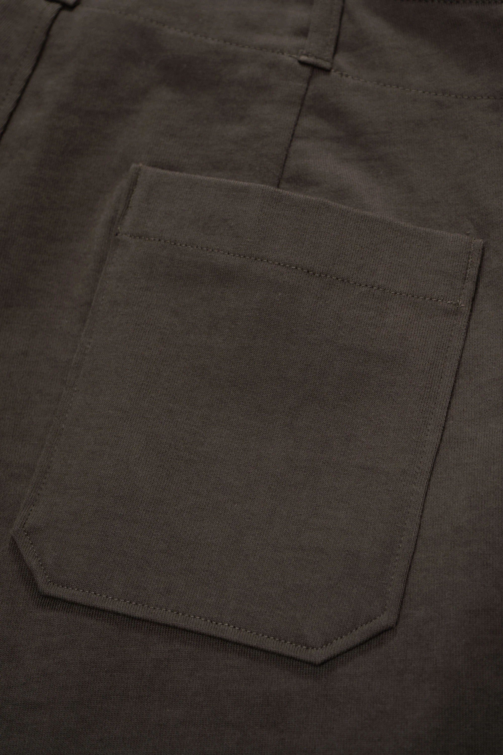 LADY WHITE CO. JERSEY SHORT - BLACK PINE - Image 4