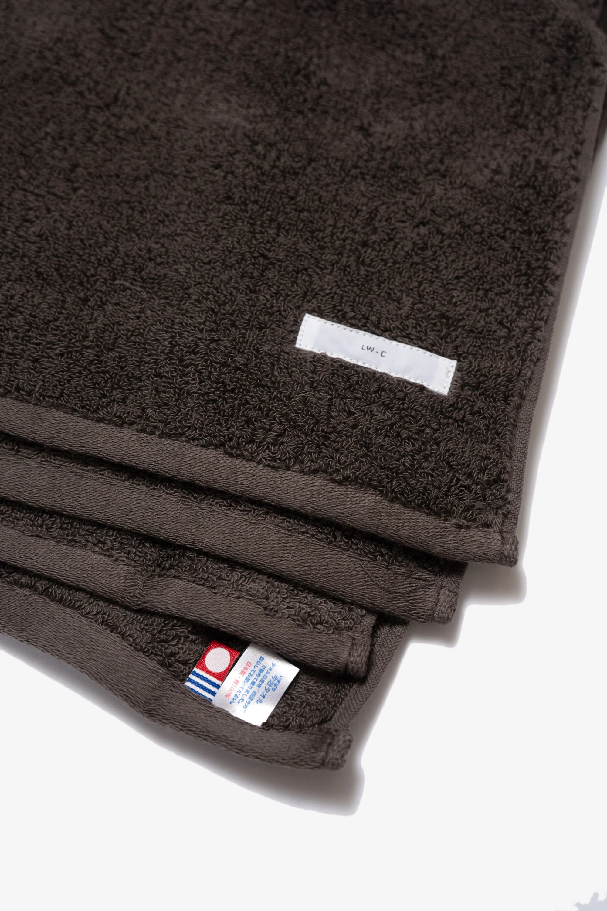 LW - C x IMABARI BATH TOWELS - BLACK MUSHROOM - Image 3