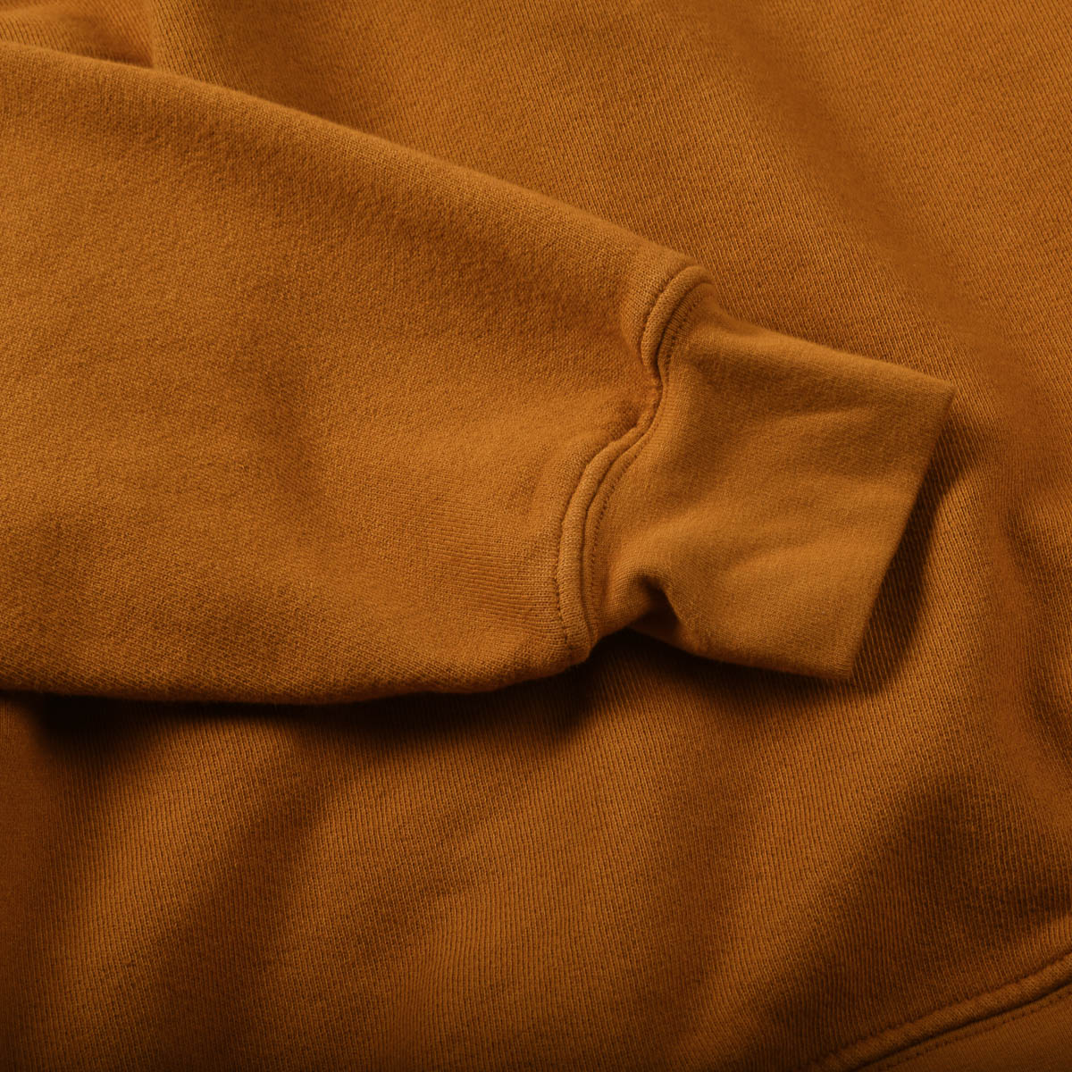 MONITALY SUPER RUSSELL TURTLE NECK SWEATSHIRT - MUSTARD - Image 5