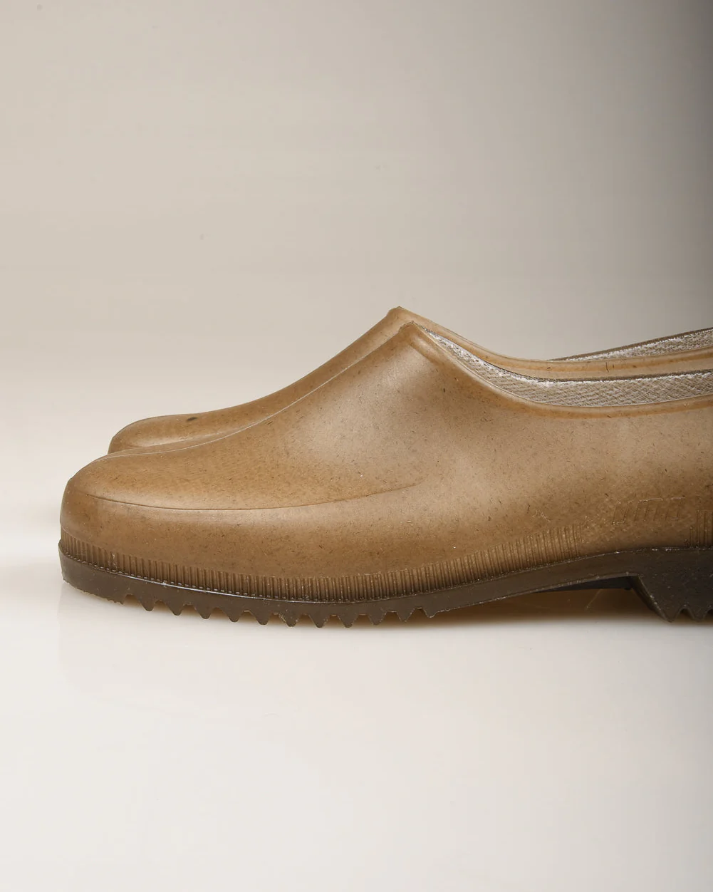 PLASTICANA GARDANA HEMP CLOG - Image 2