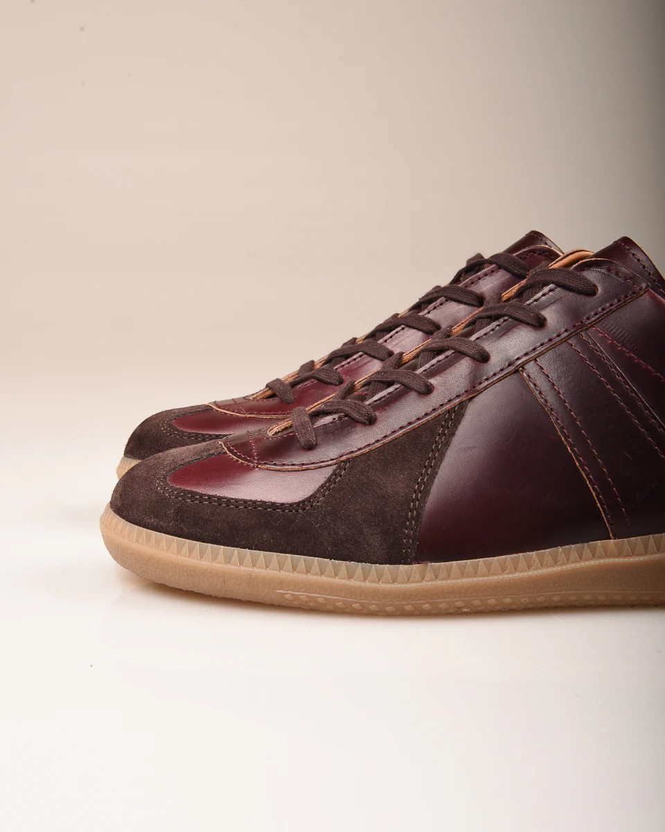 REPRODUCTION OF FOUND - GERMAN MILITARY TRAINER - BURGUNDY HORWEEN - Image 8
