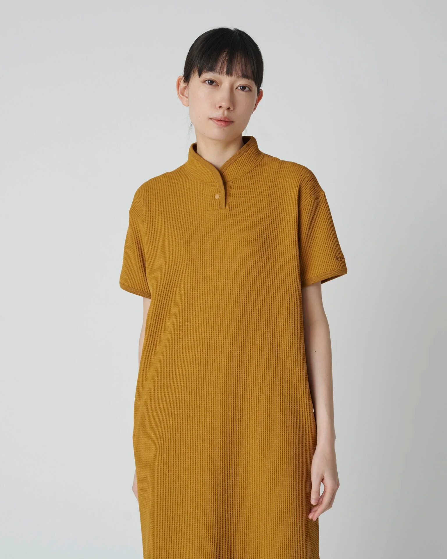 SNOW PEAK DRY WAFFLE  DRESS - MUSTARD - Image 3