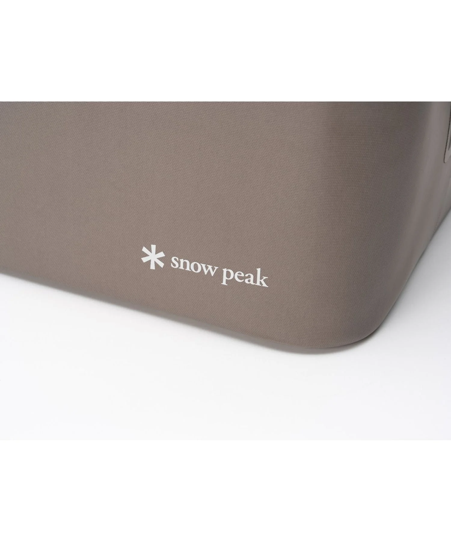 SNOW PEAK SYSTEM COOLER 62 - Image 10