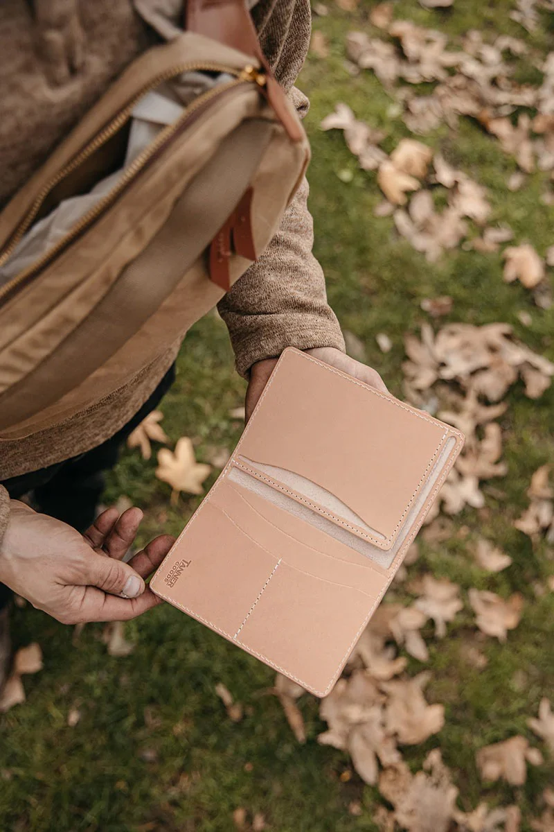 TANNER GOODS TRAVEL WALLET - NATURAL - Image 4