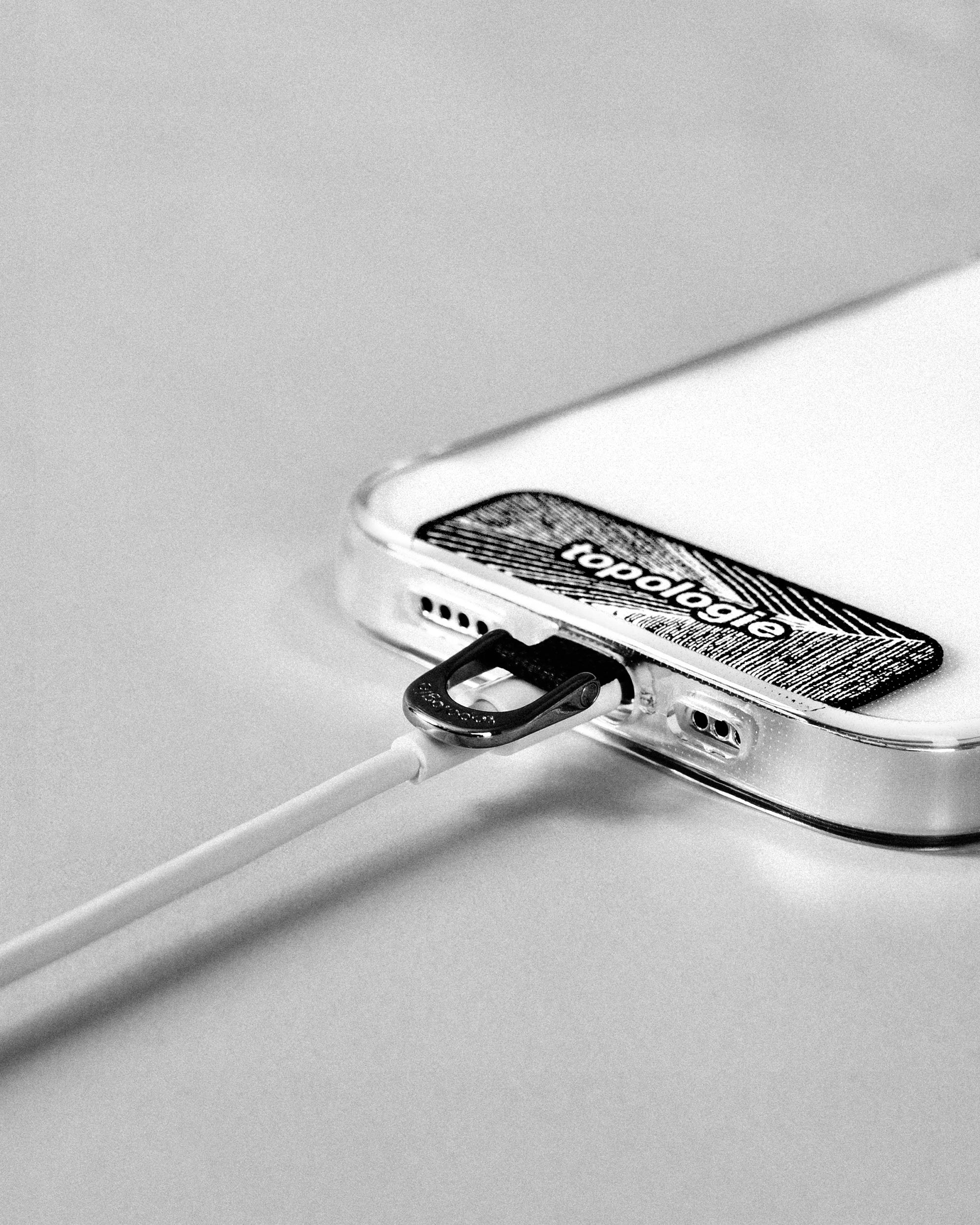 TOPOLOGIE D-RING PHONE STRAP ADAPTER GREY - Image 3