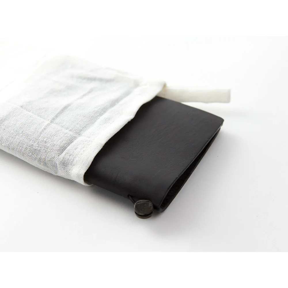 TRAVELER'S COMPANY NOTEBOOK PASSPORT BLACK - Image 7
