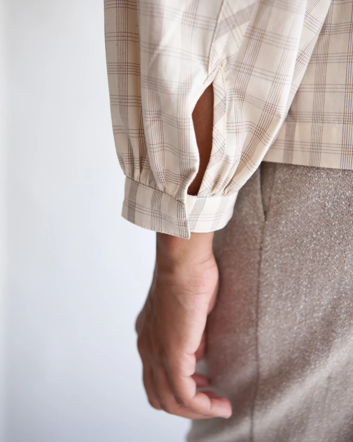 W' MENSWEAR PARA SHIRT - OFF-WHITE - Image 6