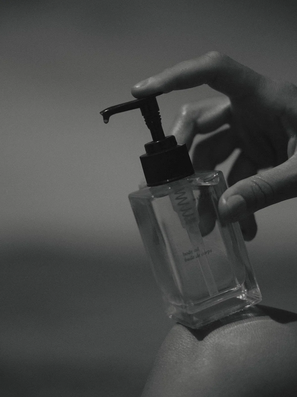 WELL KEPT BODY OIL - Image 3